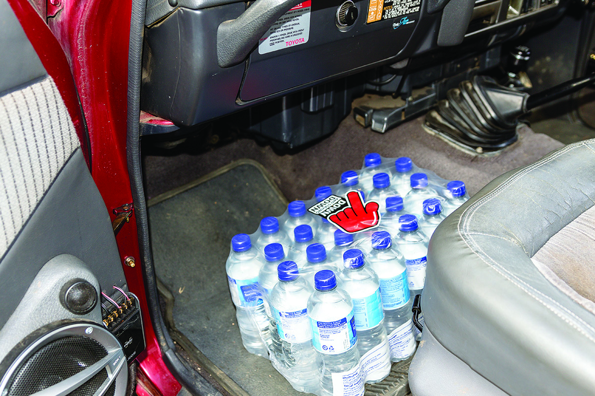 Water-bottles-in-the-car