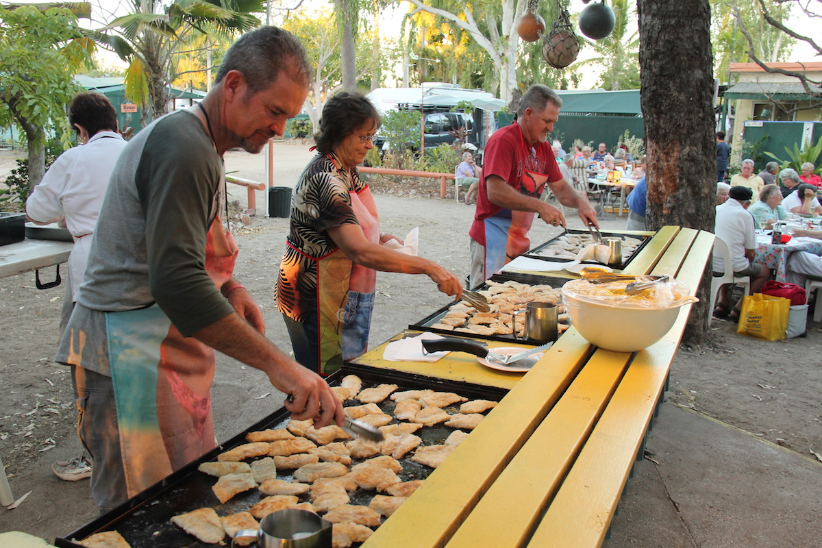 Cooking-the-free-fish-meal-at-the-Karumba-Point-Tourist-Park