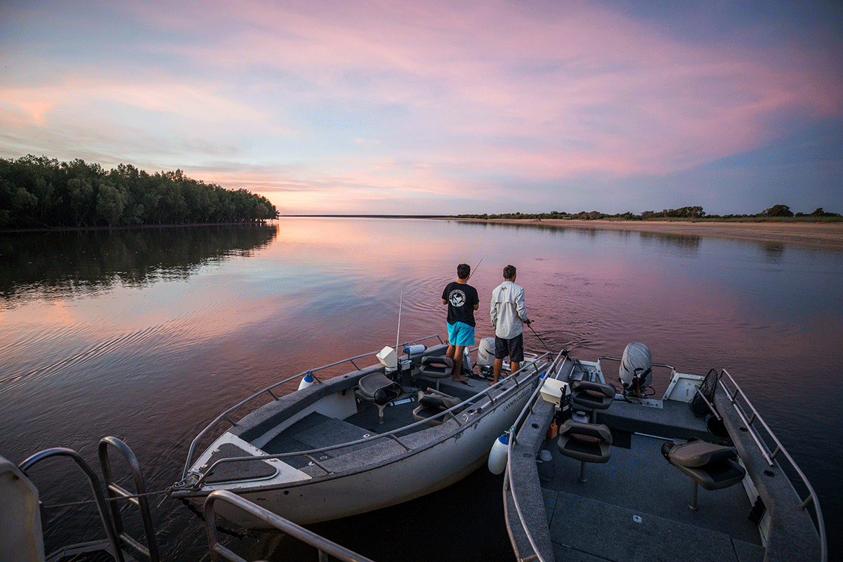 Two-men-fishing-in-Kimberley