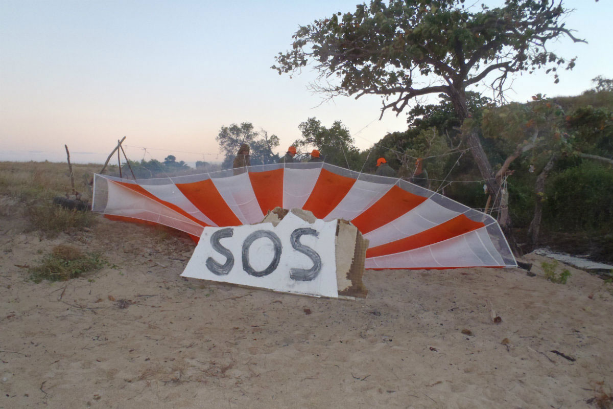SOS-sign-in-the-outback